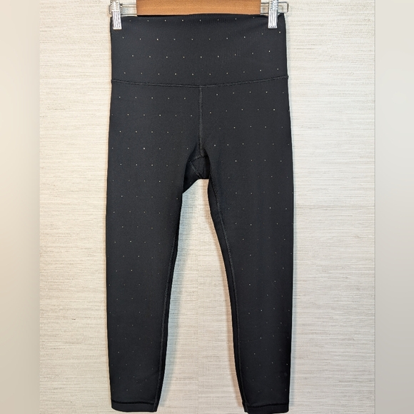 Victoria's Secret Incredible Studio Leggings 7/8 High Rise Bling Crystals VS - Picture 1 of 8